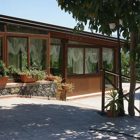 Farm stay Agripark Gole Alcantara